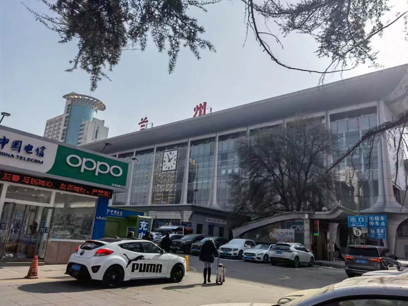 集體土地上建設(shè)的房屋是否可以買賣？上海房屋買賣糾紛律師告訴您