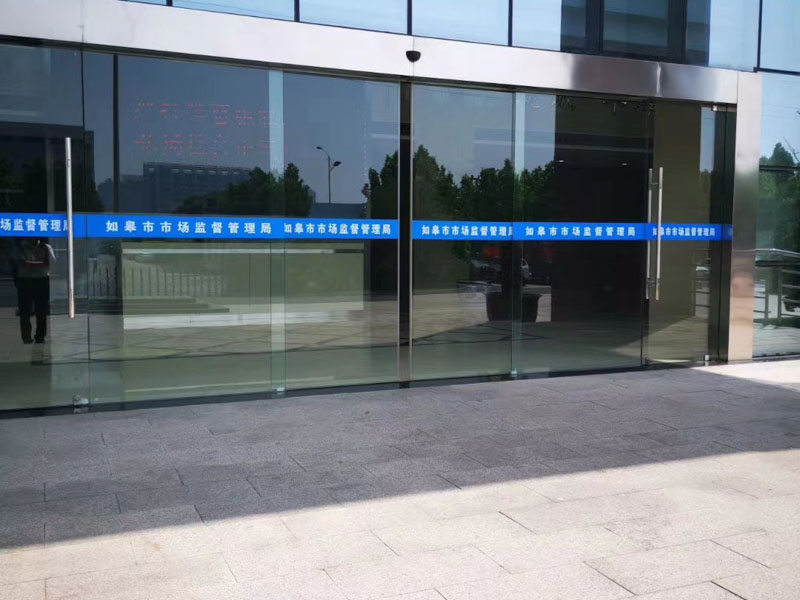 被抓要求接孩子后即馬上投案能否成立自首？上海刑事大律師告訴您