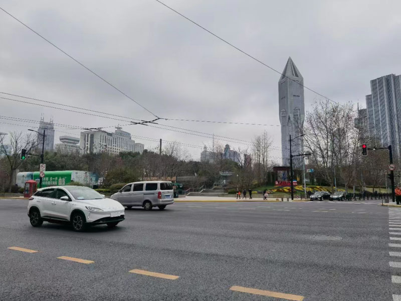 商品房買賣雙方合同的簽訂與履行是怎樣的？上海律師事務(wù)所為您講解