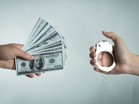 走私普通貨物、物品罪