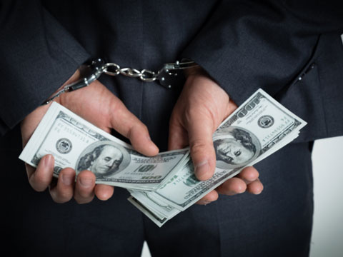 失職造成珍貴文物損毀、流失罪