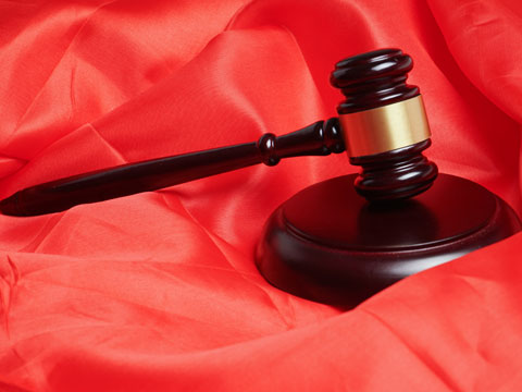 上海勞動糾紛在線咨詢私自請別人代崗違反勞動合同嗎