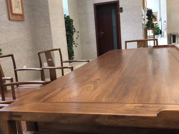 上海繼承律師講講居委會(huì)人員見(jiàn)證的遺囑是否有效